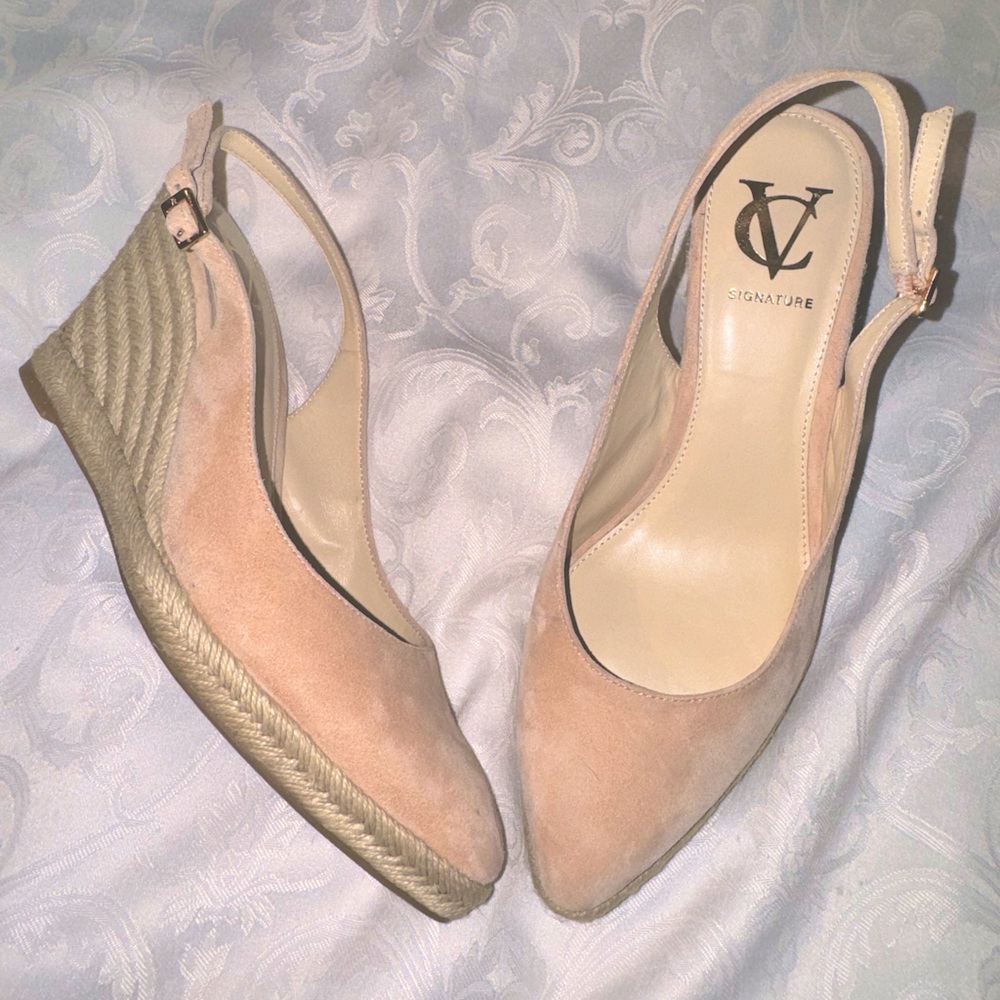 Vince Camuto/VC Signature light pink suede/leather wedge shoes size 8 1/2/38 1/2
